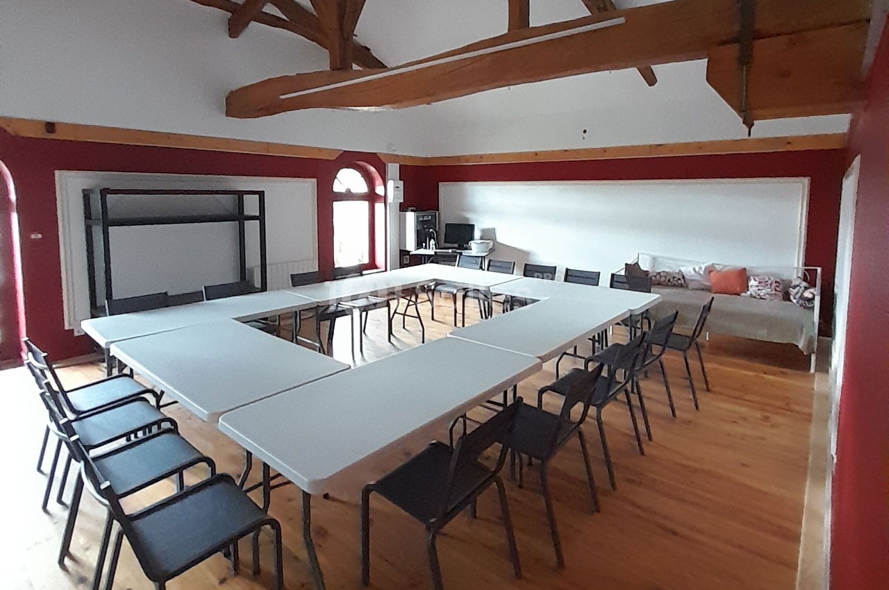 Salle de réunion annexe