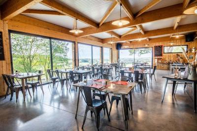 Miniature Location salle Brugnac (Lot-et-Garonne) - Gîtes et Auberge du Cheval Blanc #15 Location salle Brugnac (Lot-et-Garonne) - Gîtes et Auberge du Cheval Blanc #29