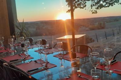 Miniature Location salle Brugnac (Lot-et-Garonne) - Gîtes et Auberge du Cheval Blanc #19 Location salle Brugnac (Lot-et-Garonne) - Gîtes et Auberge du Cheval Blanc #29