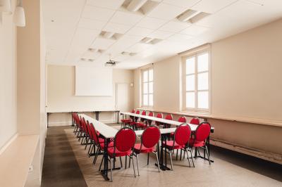 Salle Léon Bourgeois - Espace CEDIAS - Easy Réunion