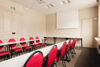 Salle Léon Bourgeois - Espace CEDIAS - Easy Réunion