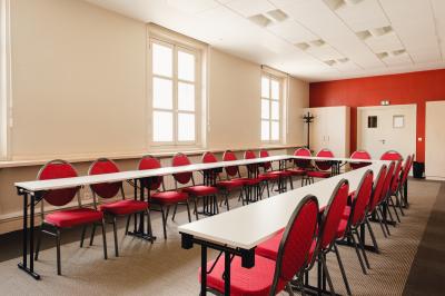 Salle Léon Bourgeois - Espace CEDIAS - Easy Réunion