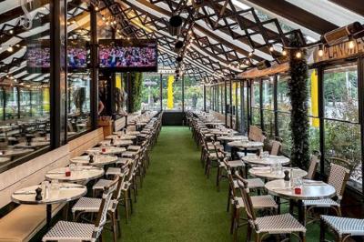 La Terrasse Seguin La Terrasse Seguin