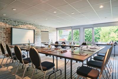 Séminaire Kyriad Lille Mons en Baroeul Séminaire Kyriad Lille Mons en Baroeul