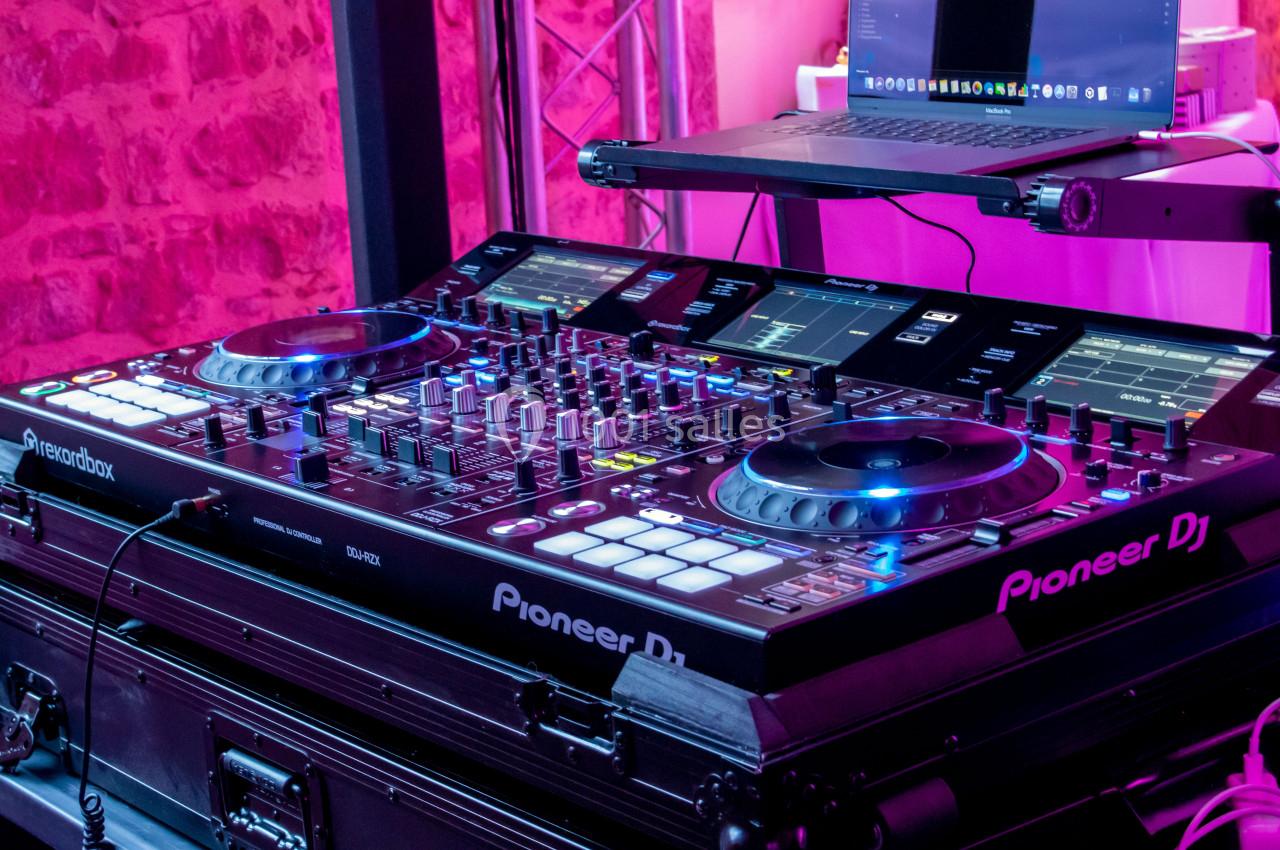 DJ Saint-Genis-Laval (Rhône) - Imagine Concept Sonorisation #42