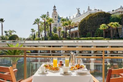 Fairmont Premium Room Garden View