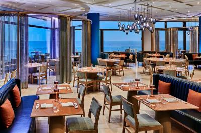 Fairmont Premium Room Garden View