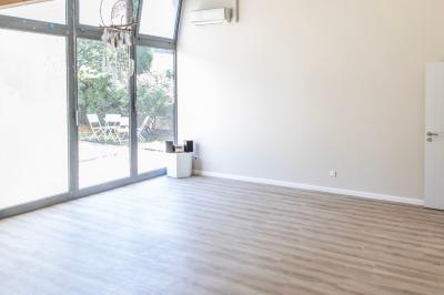 Miniature Salle de réception vide 2 Salle sensorielle