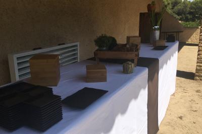 Miniature BUFFET EXTERIEUR CEREMONIE BOHEME