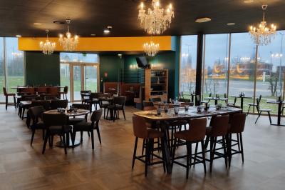 Le Bouchon d'Adèle Le Bouchon d'Adèle