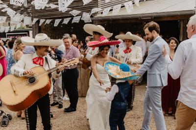 Activités : accrobranche, course d'orientation, archery tag...