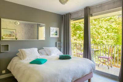 Activités : accrobranche, course d'orientation, archery tag...