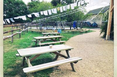 Activités : accrobranche, course d'orientation, archery tag...