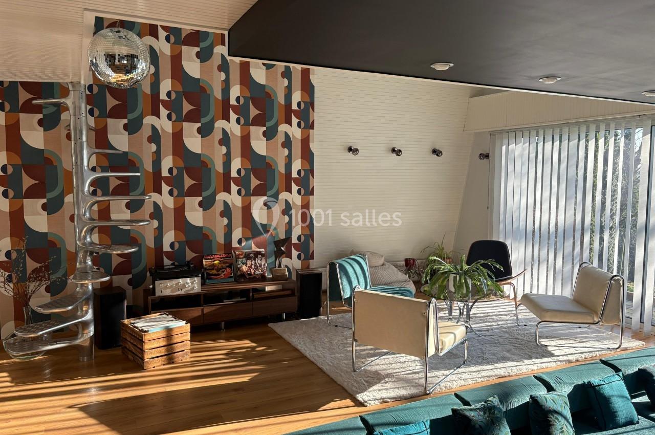 Salon de la maison de l'orbière - maison d'architecte 70's