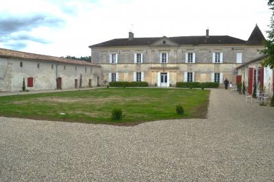Location salle Cadillac-en-Fronsadais (Gironde) - Domaine de la Rousserie #18