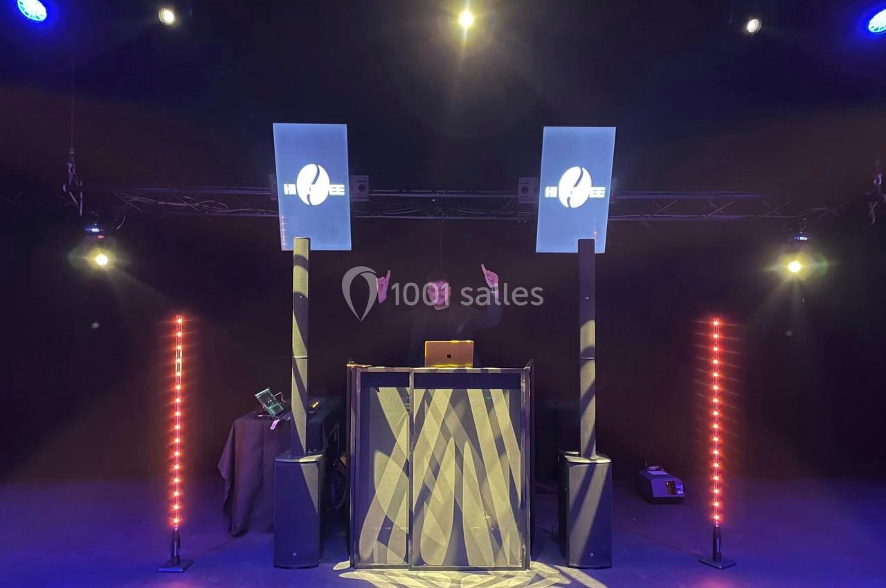 DJ Vert-Saint-Denis (Seine-et-Marne) - Hi Coffee #1