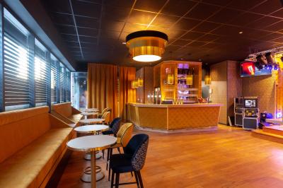 Miniature Location salle Paris 17 (Paris) - Singing Studio Paris - Concert Room #7 Location salle Paris 17 (Paris) - Singing Studio Paris - Concert Room #23