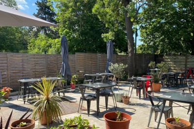 Le Pavillon Rouge Le Pavillon Rouge