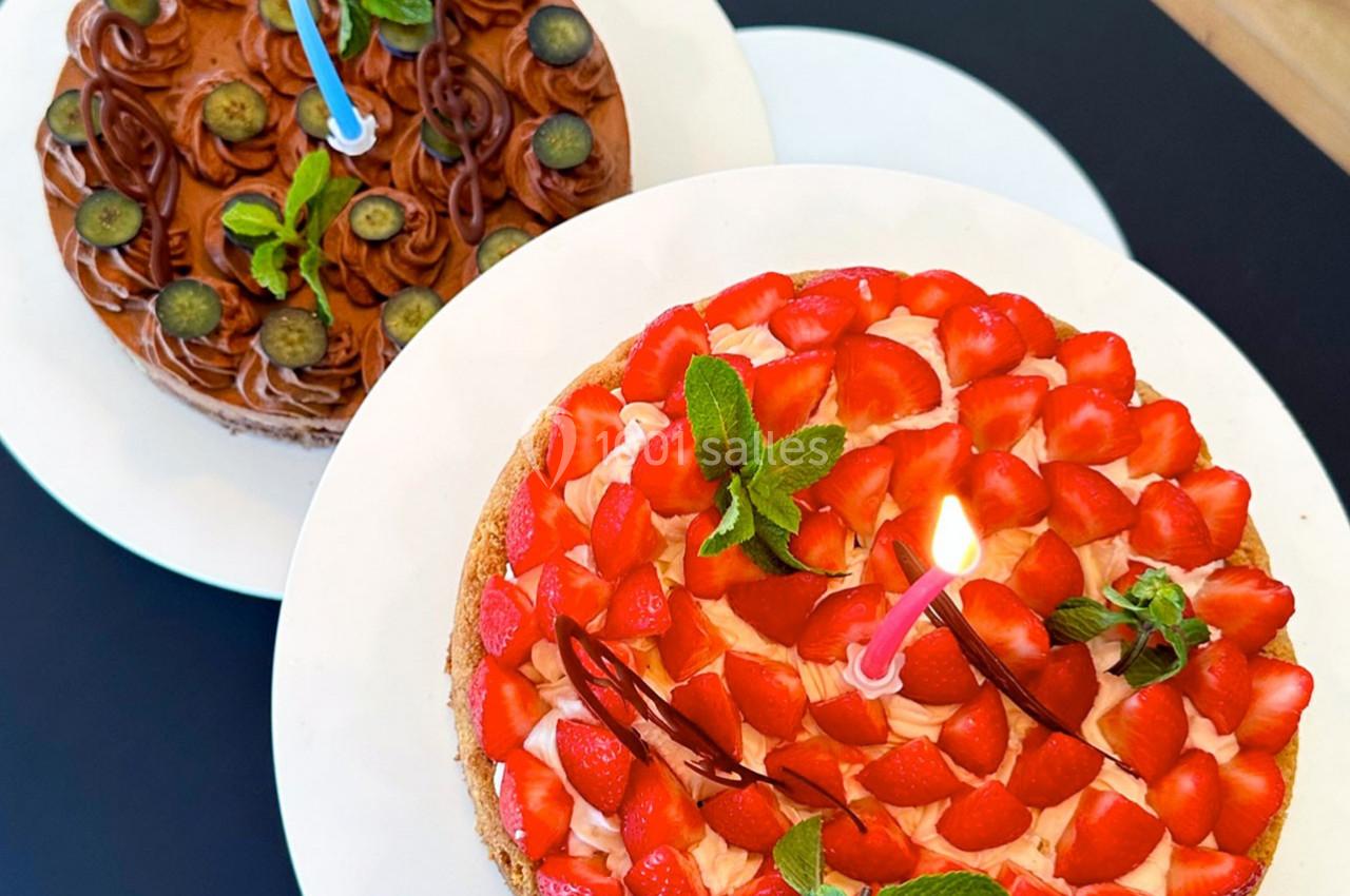 Fraisier et entremet au chocolat