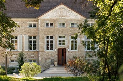 Domaine de Dolomieu Domaine de Dolomieu