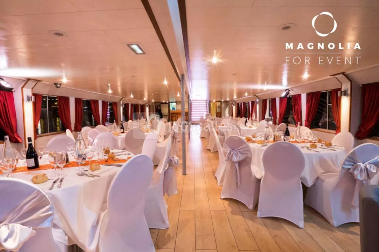 La Péniche Croisière de Bercy - location bateau de croisière mariage