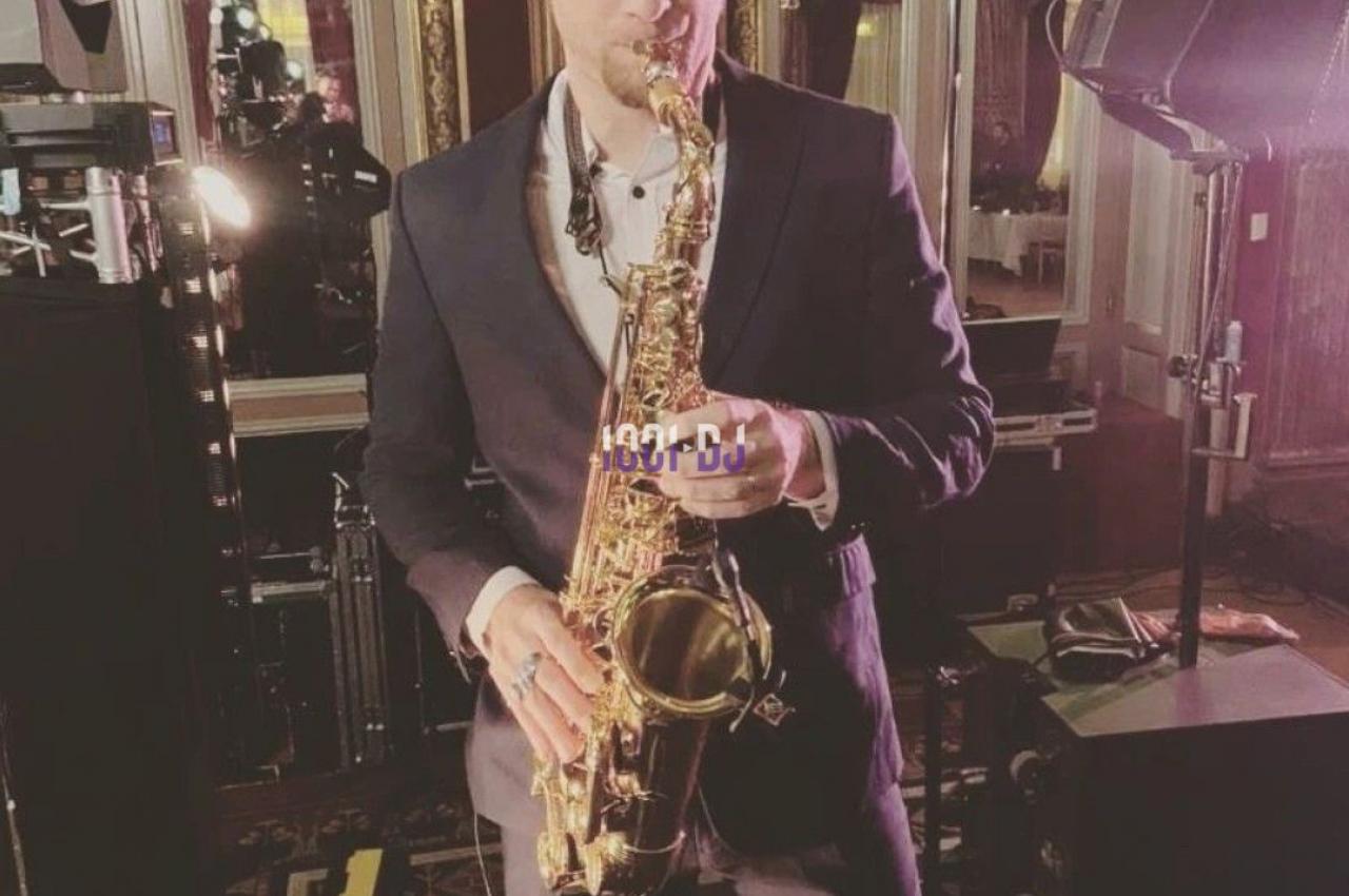 DJ Paris 9 (Paris) - Eric Sax #15