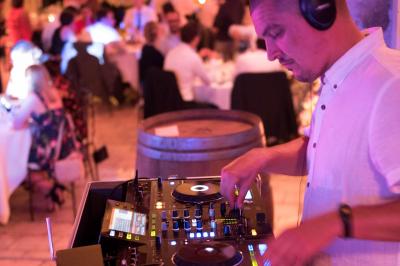 Atomix Deejay - photo 1