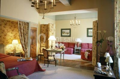 Miniature Location salle Saint-Martin-de-Crau (Bouches-du-Rhône) - Château De Vergières #8 Location salle Saint-Martin-de-Crau (Bouches-du-Rhône) - Château De Vergières #19