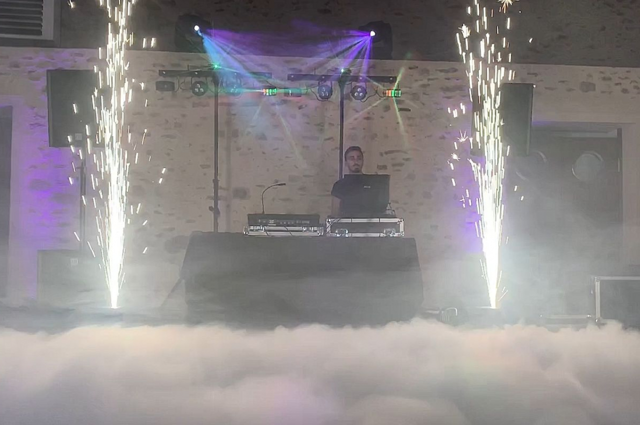 DJ Buthiers (Seine-et-Marne) - Mille et Une Lumières #17