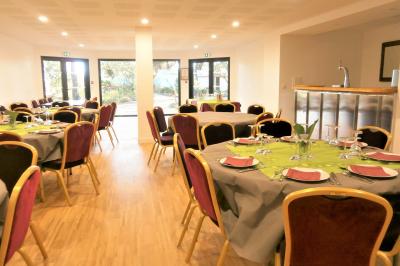 Logo de la République française et d'Atout France accompagnant un texte annonçant une distinction touristique pour un manoir.