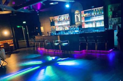 Noble - Jour & Nuit Noble - Jour & Nuit