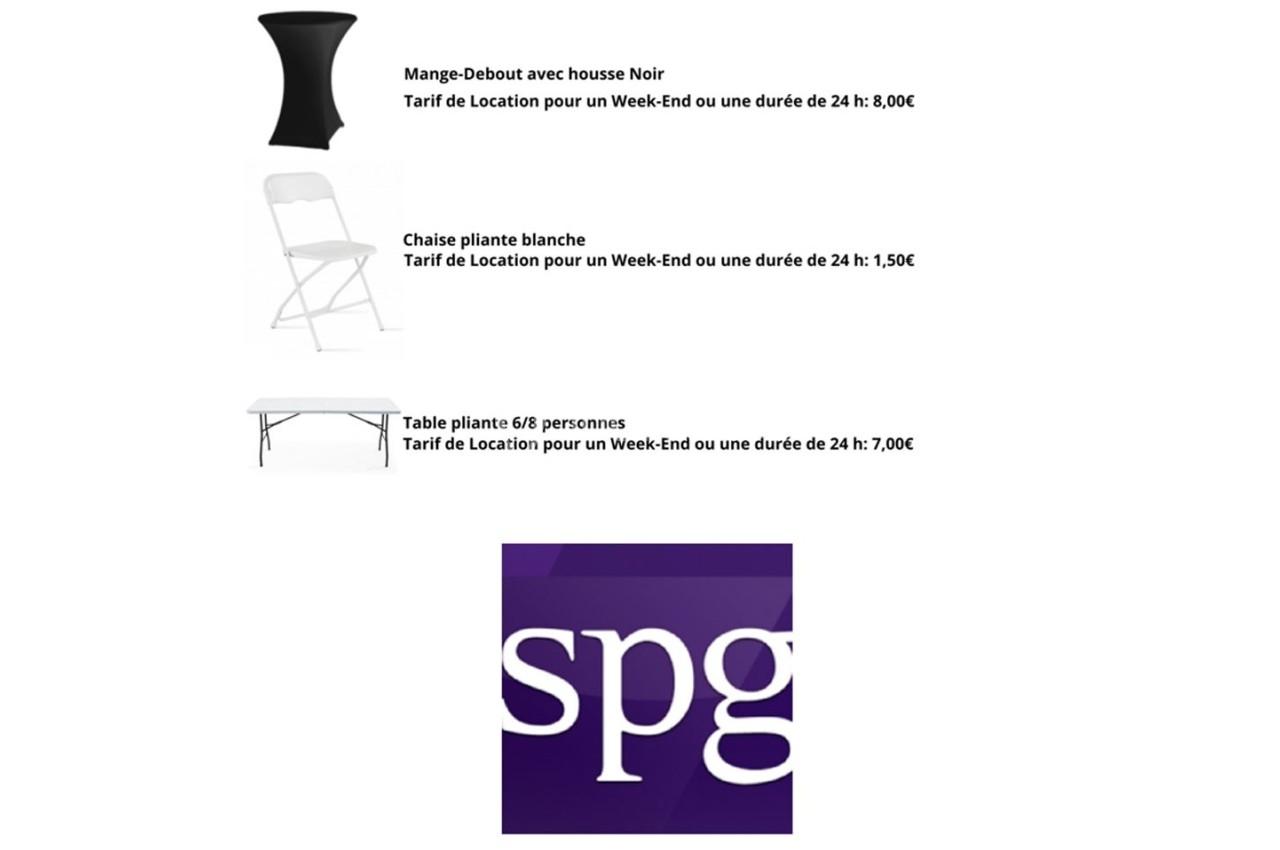 1. Mange-debout noir avec housse, présenté pour la location événementielle. 2. Chaise pliante blanche, proposée pour la…