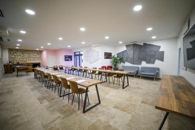 Location salle Émeringes (Rhône) - Le Cuvage By Raisin Rose #22