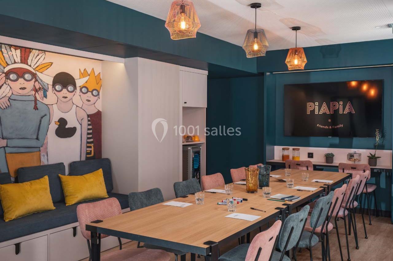 PIAPIA ROOM /  Réunion