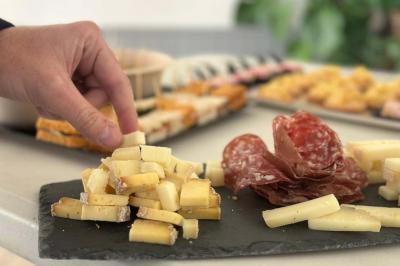 Location salle Bégrolles-en-Mauges (Maine-et-Loire) - Plaisirs & Délices Traiteur #17