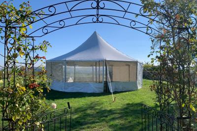 Saniclaire Saniclaire