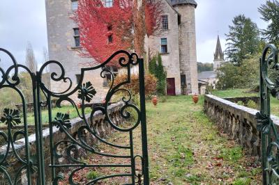 Location salle Château-l'Évêque (Dordogne) - Château L'Evêque en Périgord #12