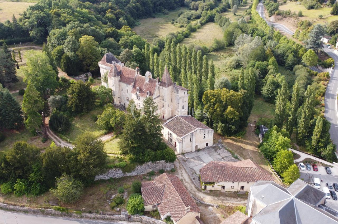 Château l'Evêque XIVe, XVe et XVIe siècles