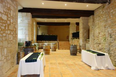 Location salle Château-l'Évêque (Dordogne) - Château L'Evêque en Périgord #12