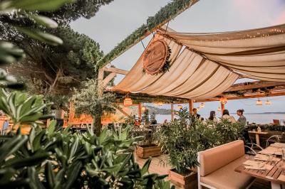 Location salle Le Lavandou (Var) - Les Sirenes Restaurant #9