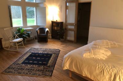 Miniature La chambre Gustave Location salle Saché (Indre-et-Loire) - Château de Valesne #3