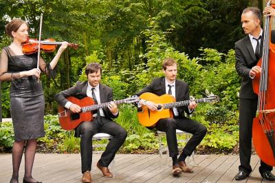 Manouche Crunch Manouche Crunch