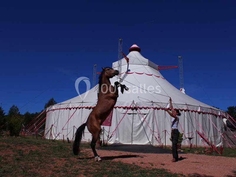 Location salle Néoules (Var) - Chapiteaux De Provence #4