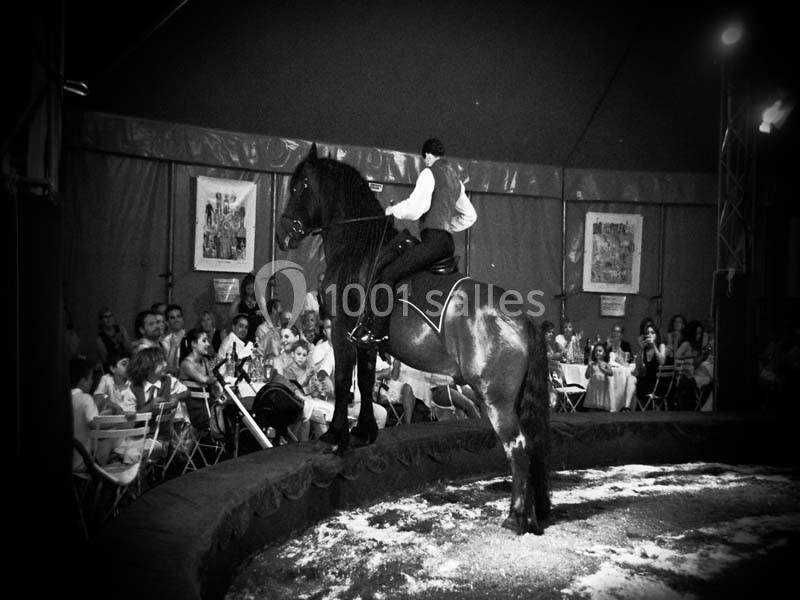 Location salle Néoules (Var) - Chapiteaux De Provence #23