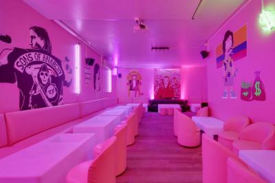 The J’club The J’club