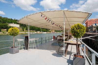 Péniche la Boussole Péniche la Boussole