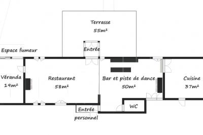 Plan d'un établissement avec terrasse, restaurant, bar, piste de danse, cuisine, véranda et espaces annexes.
