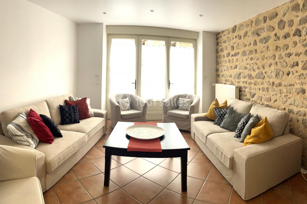 Location salle Saint-Quentin-sur-Sauxillanges (Puy-de-Dôme) - Goulapie #9