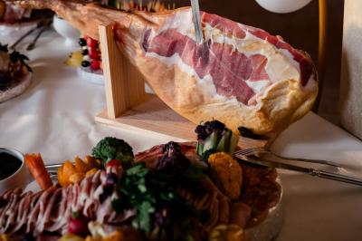 Traiteur Angoulins (Charente-Maritime) - Le Tourne Broche Gaulois  #18