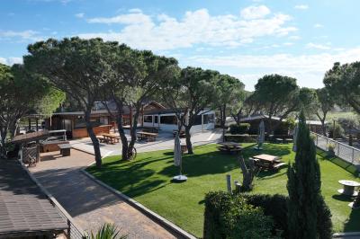 Colored Ranch By Amersson Colored Ranch By Amersson